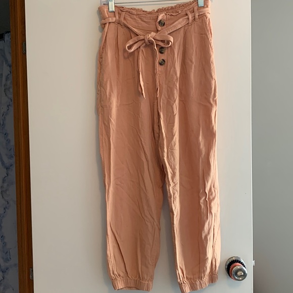 Dress pants - Picture 1 of 3